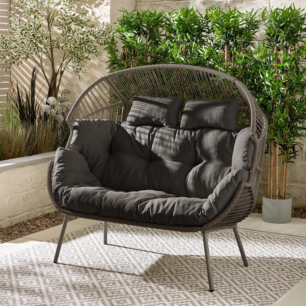 Home egg grey outdoor double chair 1 d73d87c5 e4e4 4f80 a6a9 d00ac2e73f44
