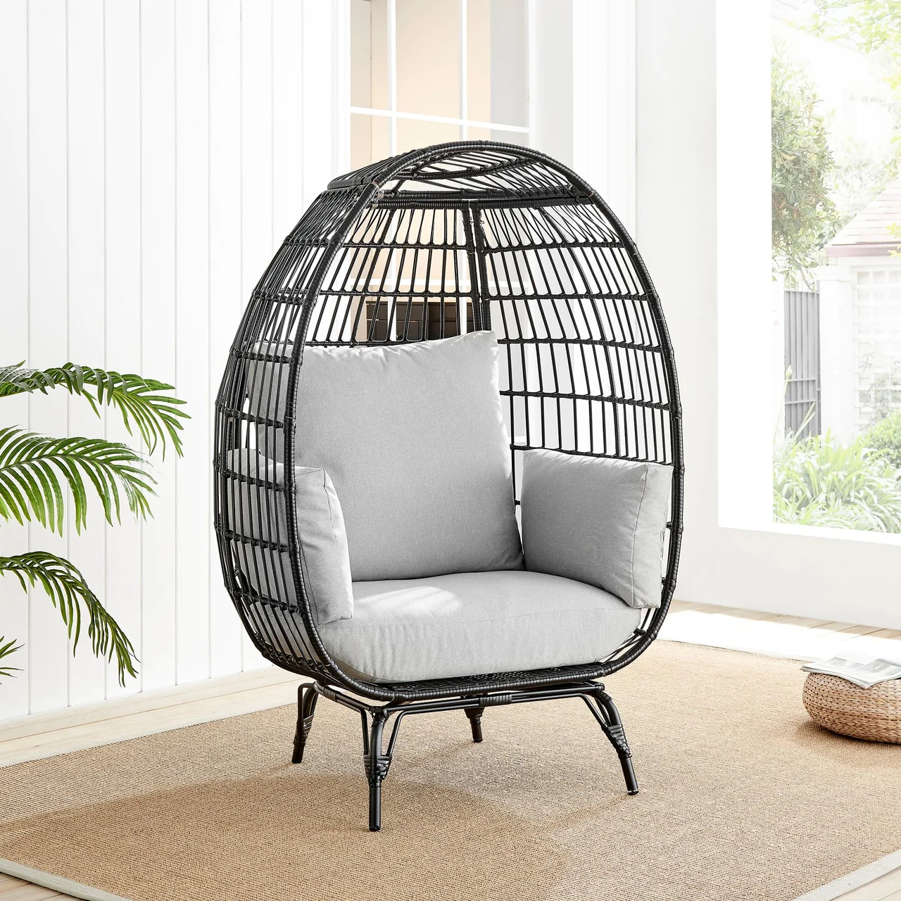 Home egg chair black 7s cb7d7c0e 4044 4e85 9582 383d1052aec2